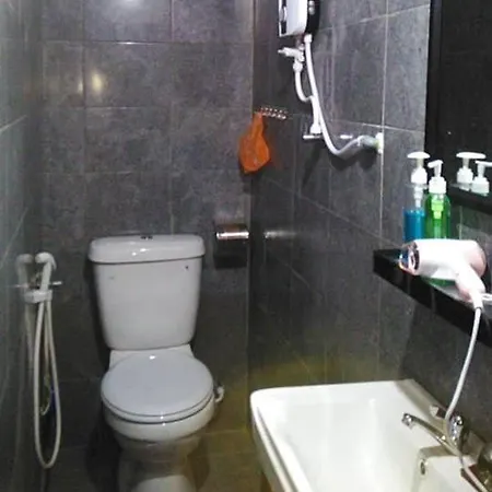 Myera Hotel Banting  Exterior photo