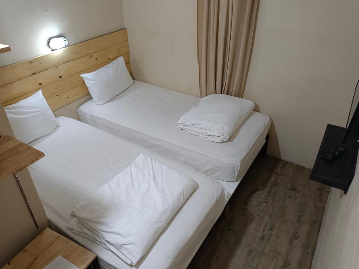 Myera Hostel *